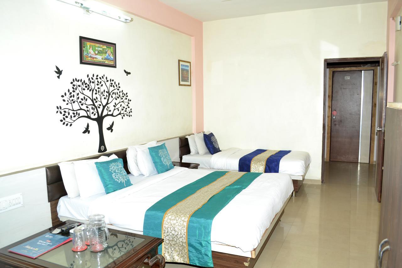 Hotel Neelkanth Residency Gandhinagar Kültér fotó